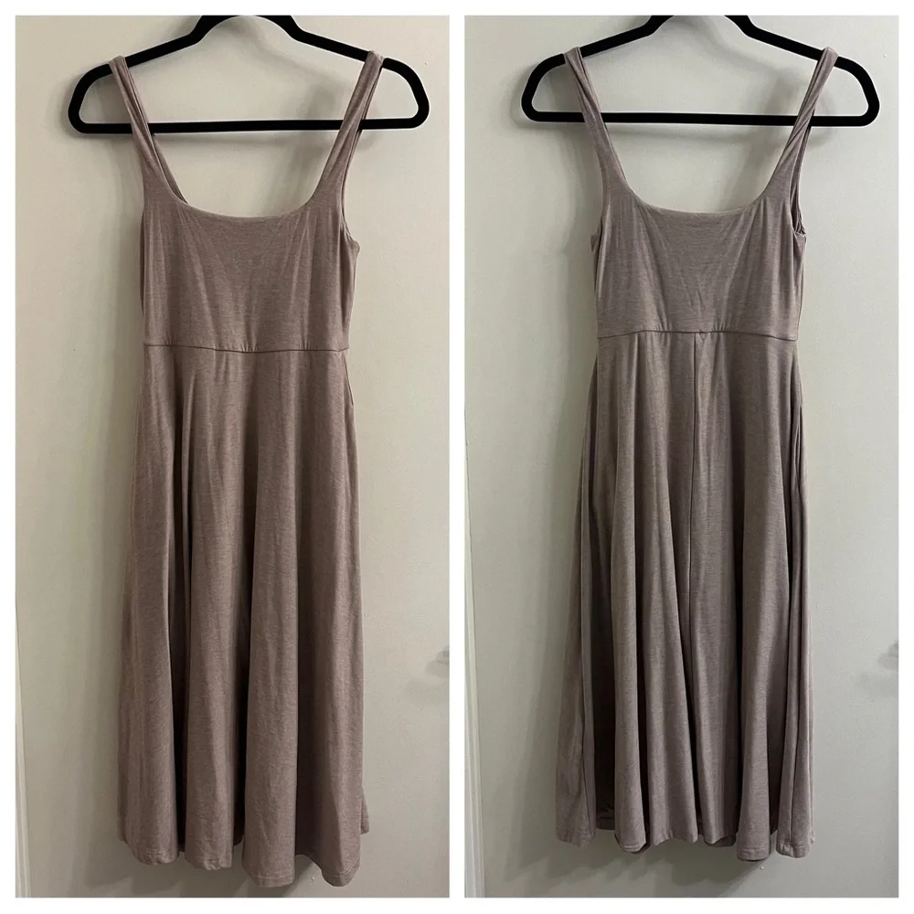 Beyond Yoga Light Pink Midi Dress - Picture 2 of 9